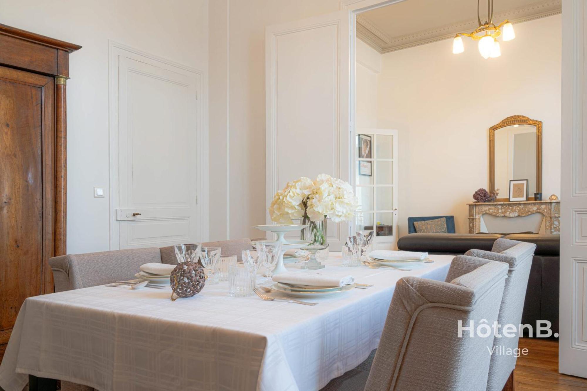 "Les Effrontes" Louis Blanc Charming Apartment Limoges Buitenkant foto