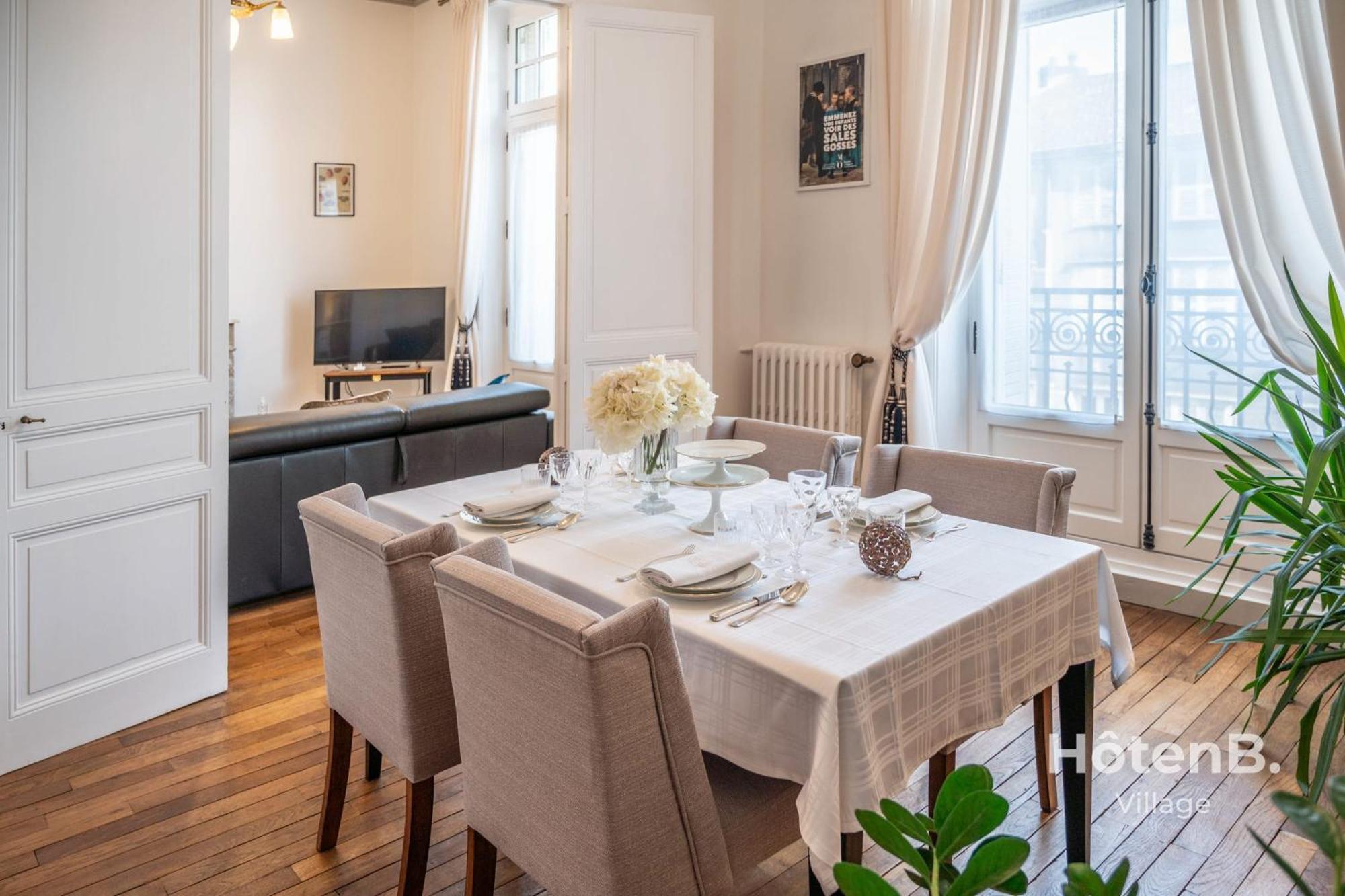 "Les Effrontes" Louis Blanc Charming Apartment Limoges Buitenkant foto